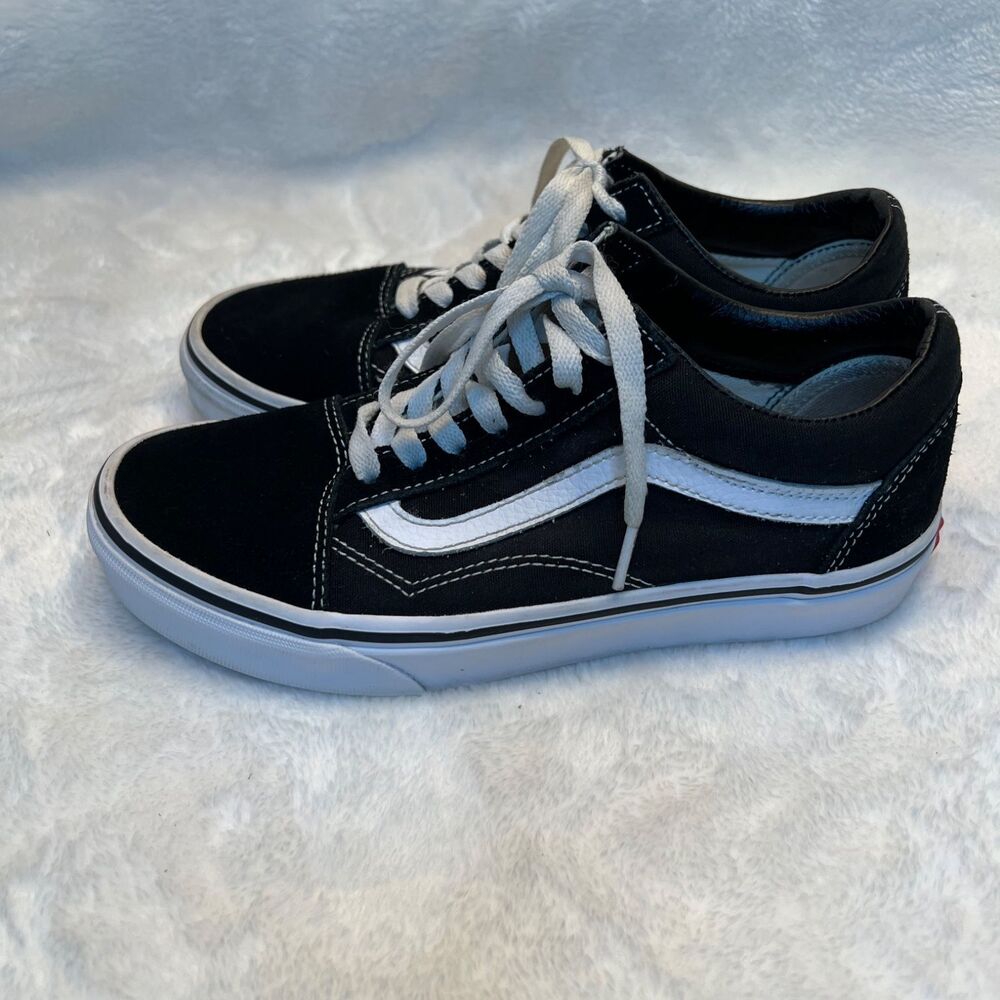 Vans Old Skool Shoe Womens's Black/White Size 7